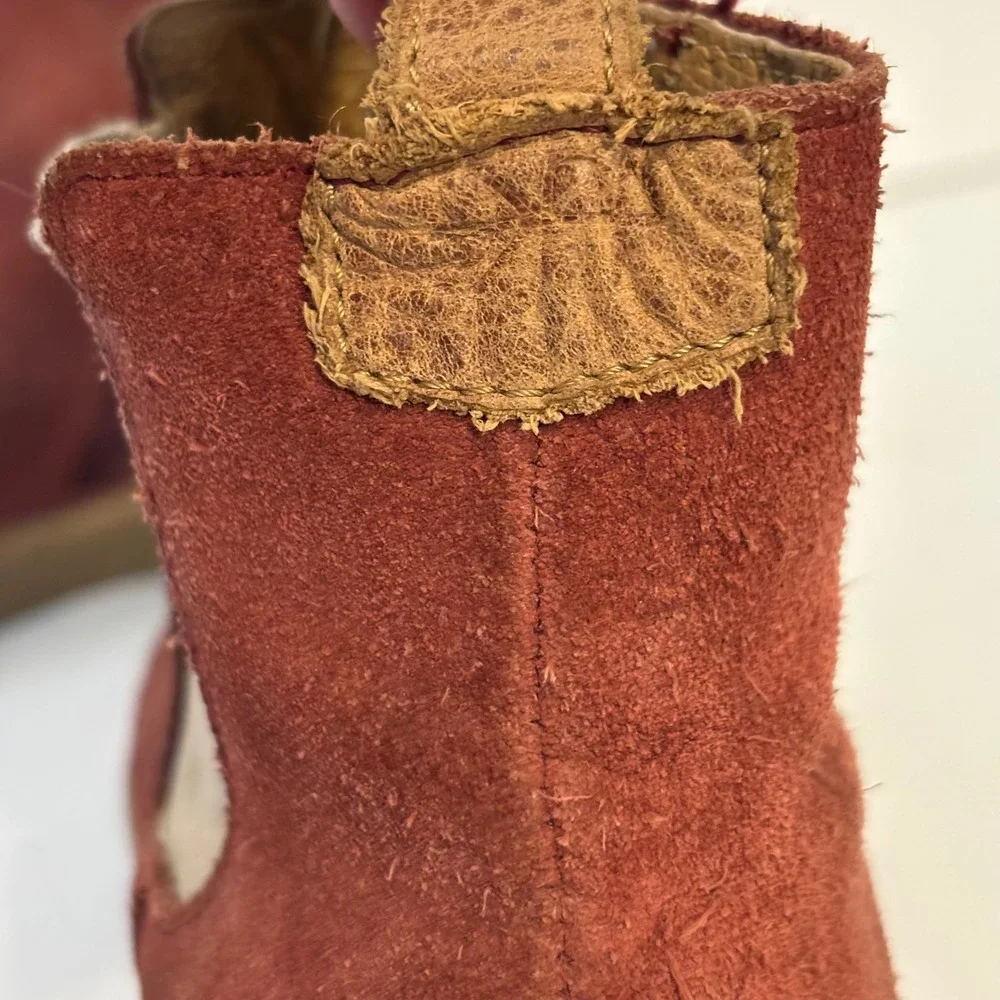 Freshly Picked Burgundy Chelsea Boot Sneaker Kids Girls 10 Suede Zip‎ Up Toddler